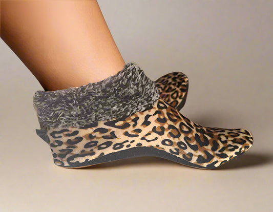 Coffee Brown Leopard Print Non-Skid Socks